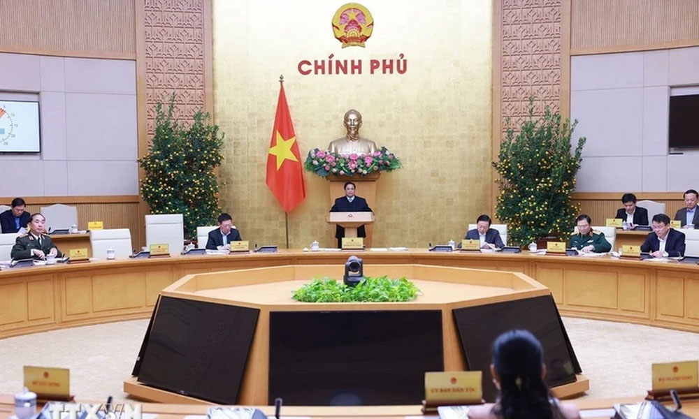 PM Pham Minh Chinh chairs Government's monthly meeting